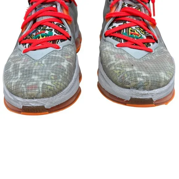 Nike LeBron 19 Fast Food Basketball men's sneakers size 8